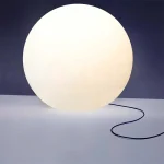 Large Ball Garden Light