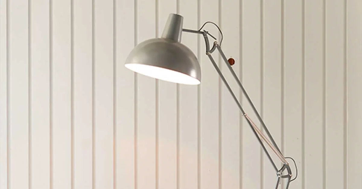 Modern and traditional floor lamps